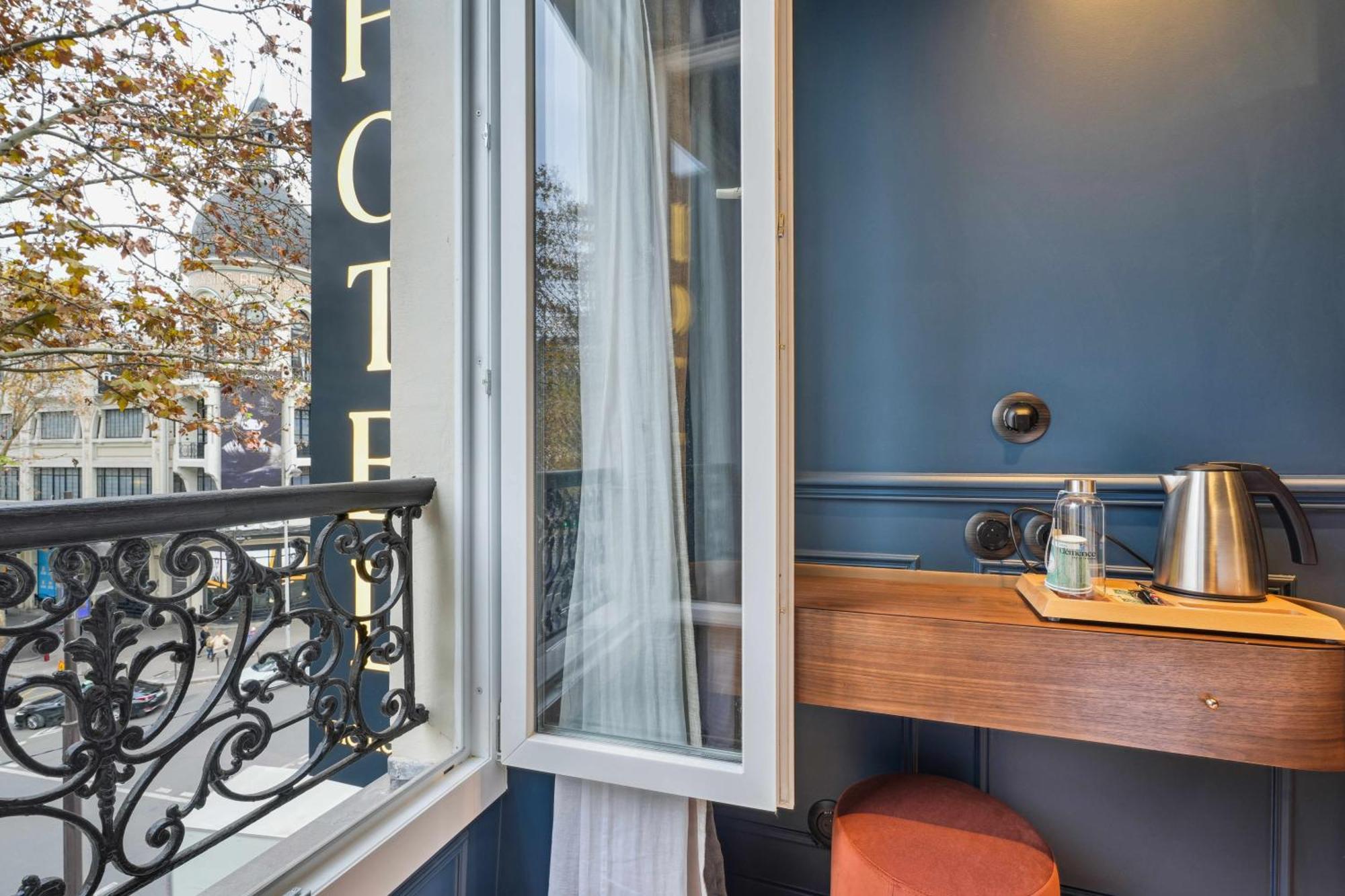 Hotel Clemence Париж Екстериор снимка