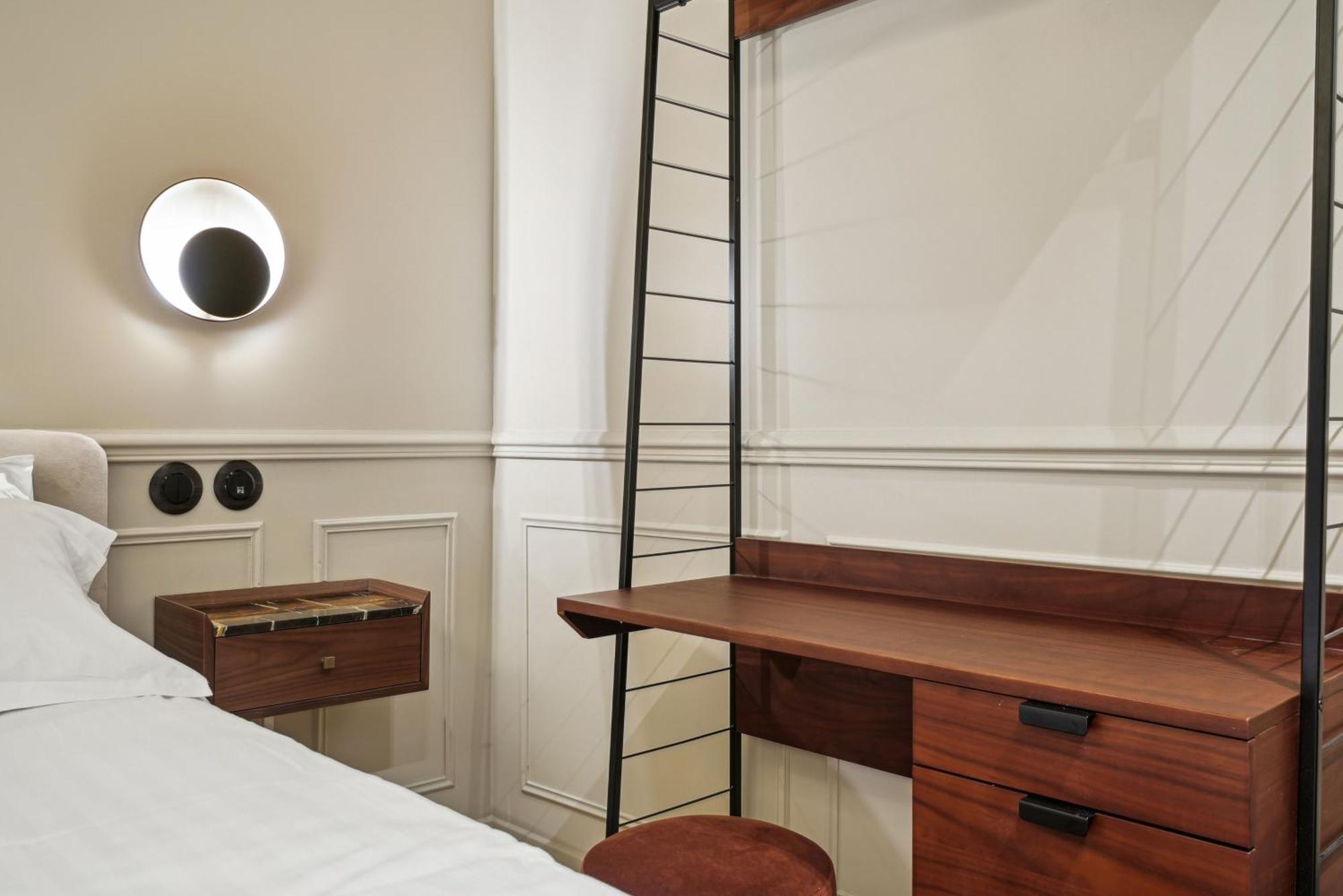 Hotel Clemence Париж Екстериор снимка